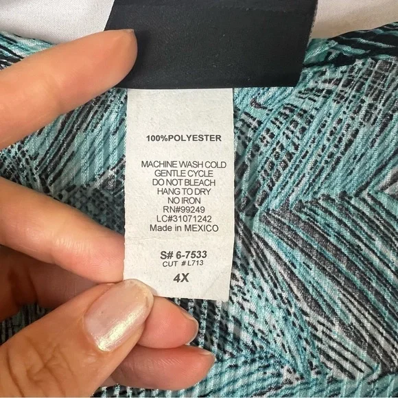 Maggie Barnes Top Tunic Modest Shirt Womens
Career Tropical Print Size: 4X - Picture 5 of 11